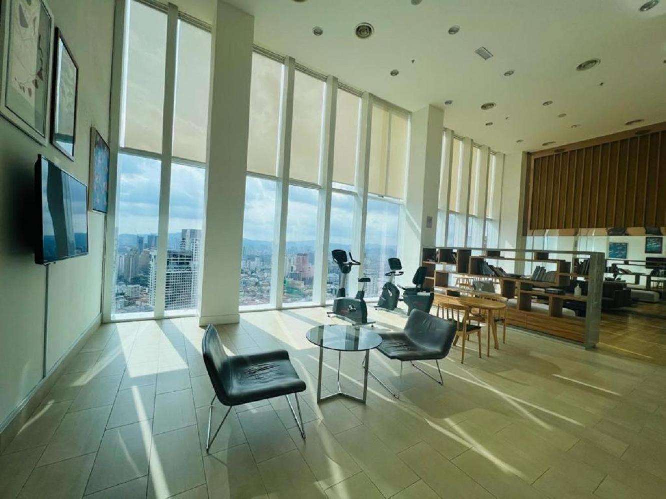 Platinum Klcc By Rainbow Suites กัวลาลัมเปอร์ ภายนอก รูปภาพ