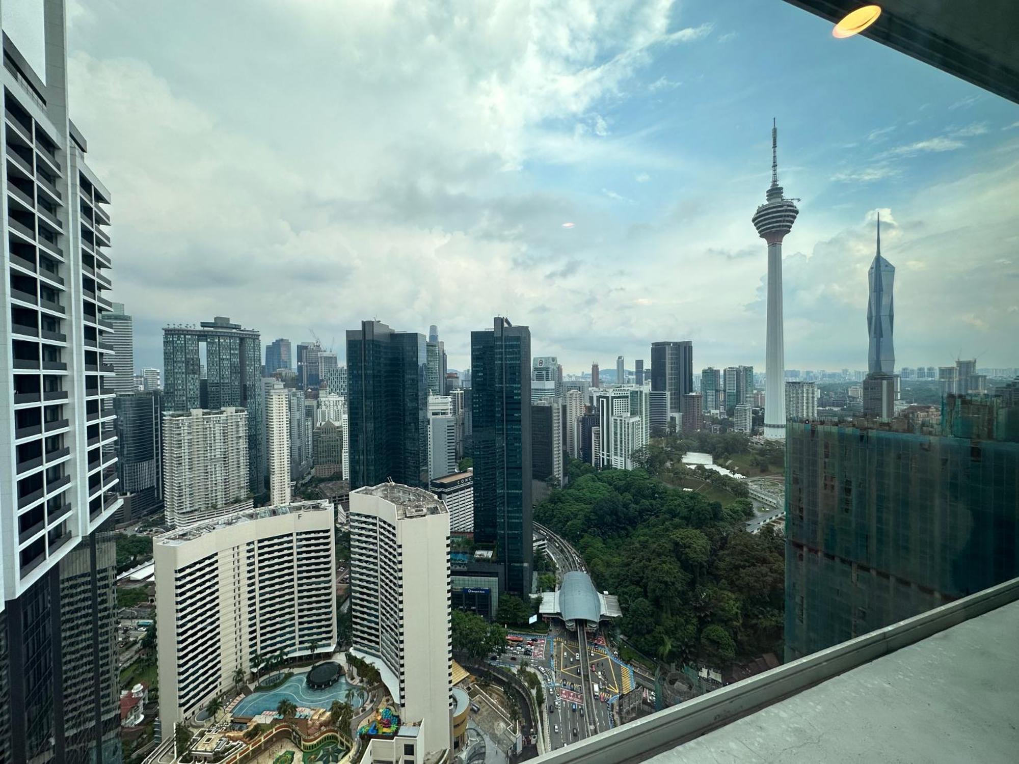 Platinum Klcc By Rainbow Suites กัวลาลัมเปอร์ ภายนอก รูปภาพ