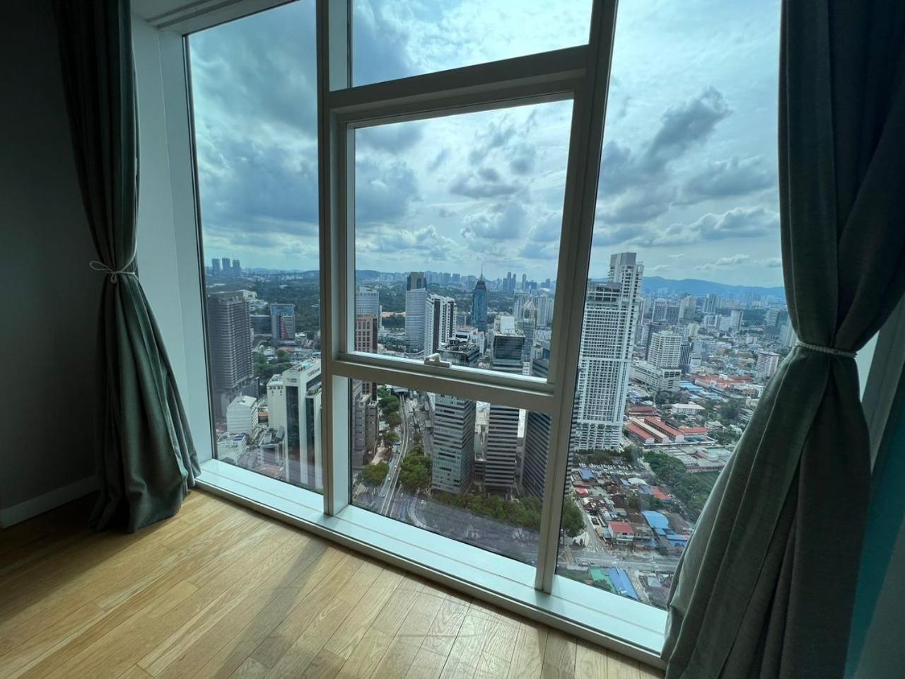 Platinum Klcc By Rainbow Suites กัวลาลัมเปอร์ ภายนอก รูปภาพ