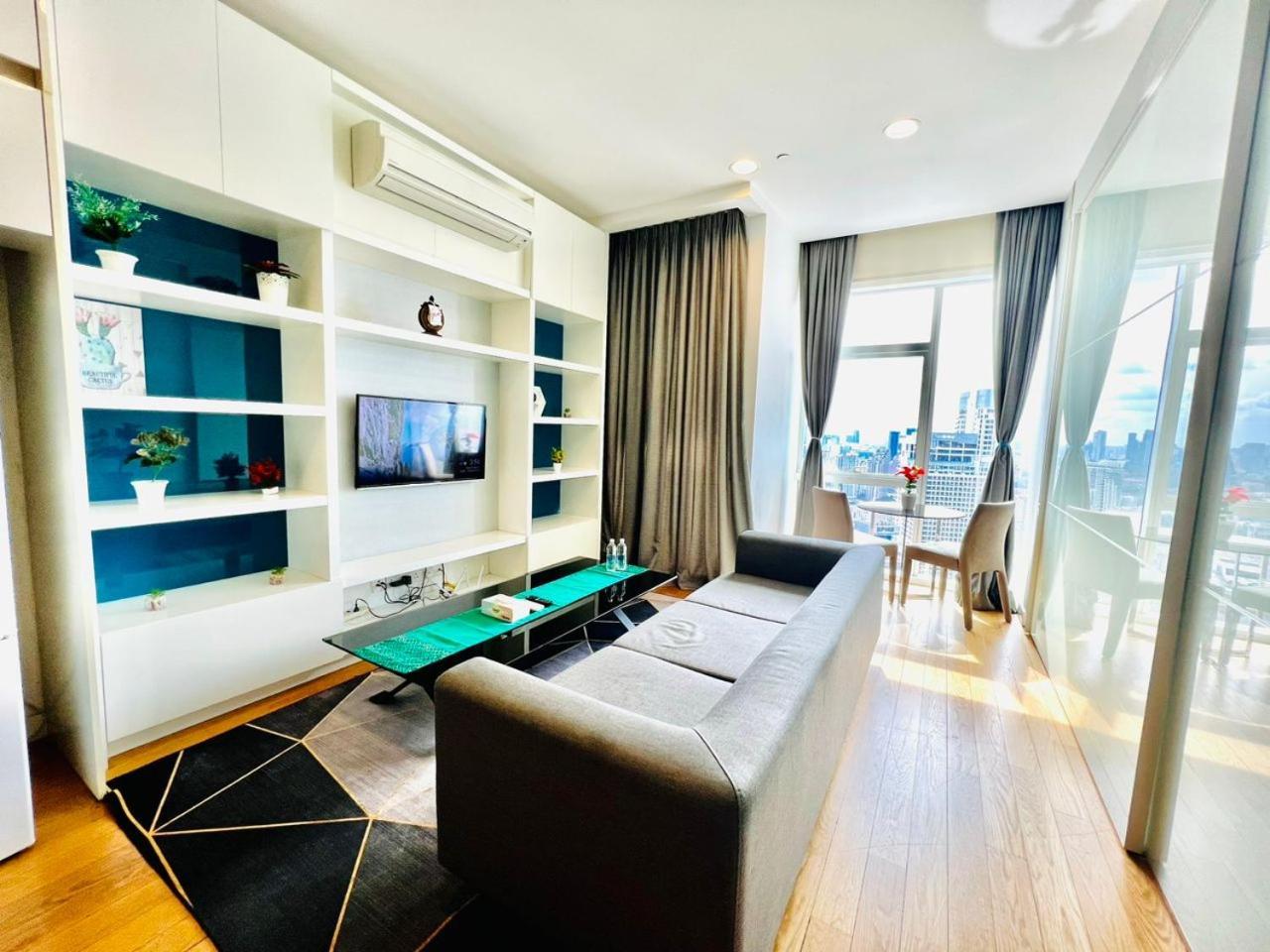 Platinum Klcc By Rainbow Suites กัวลาลัมเปอร์ ภายนอก รูปภาพ